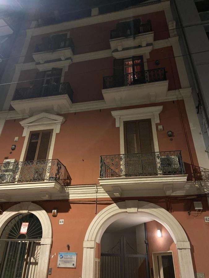 Namasté Luxury Guest House Bari Esterno foto